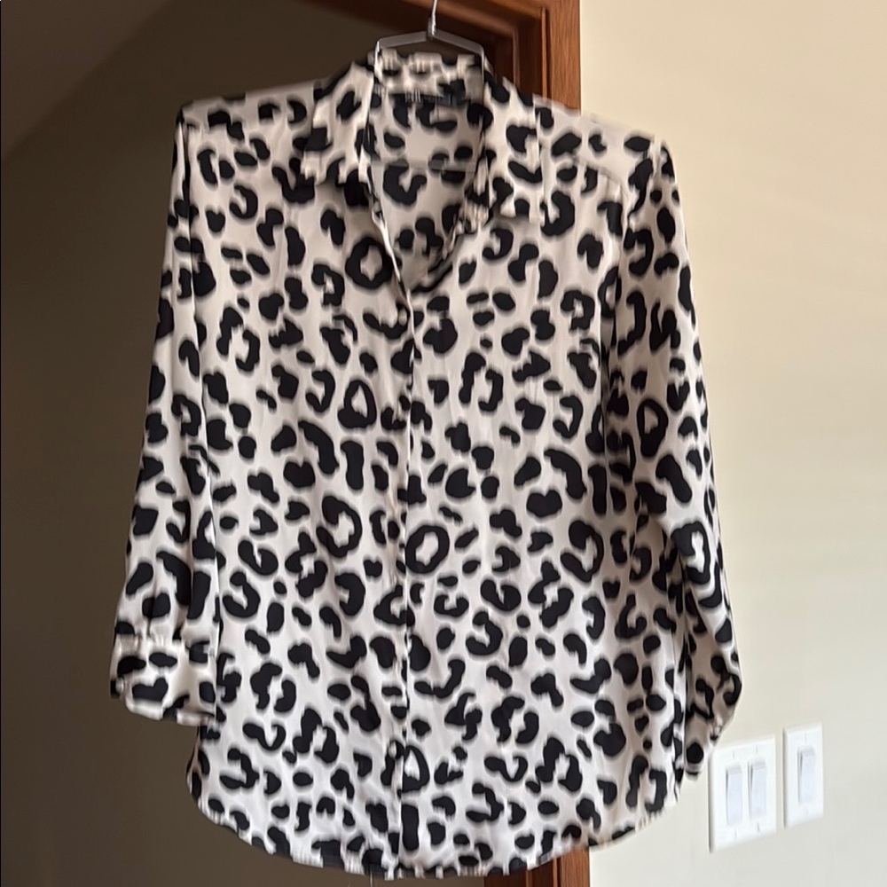 Zara Black and White Button Down Shirt